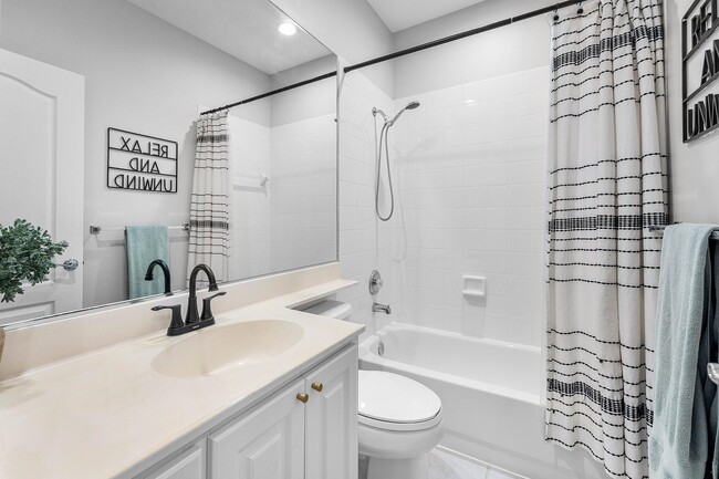 Building Photo - 2109 Tarpon Lake Way