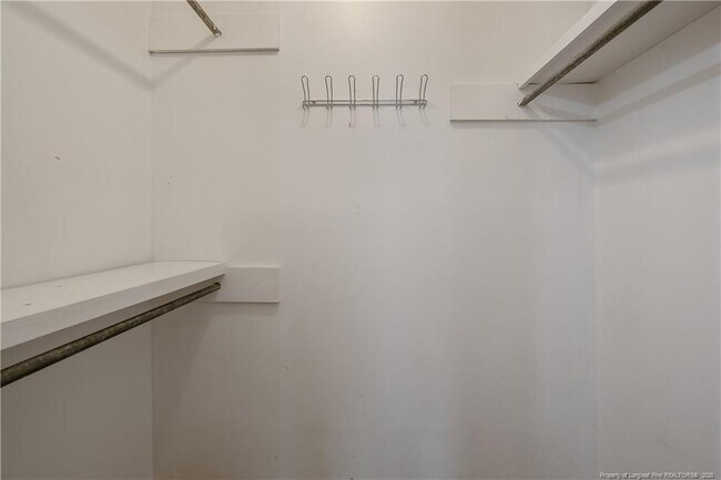 Building Photo - 3970 Loufield Dr