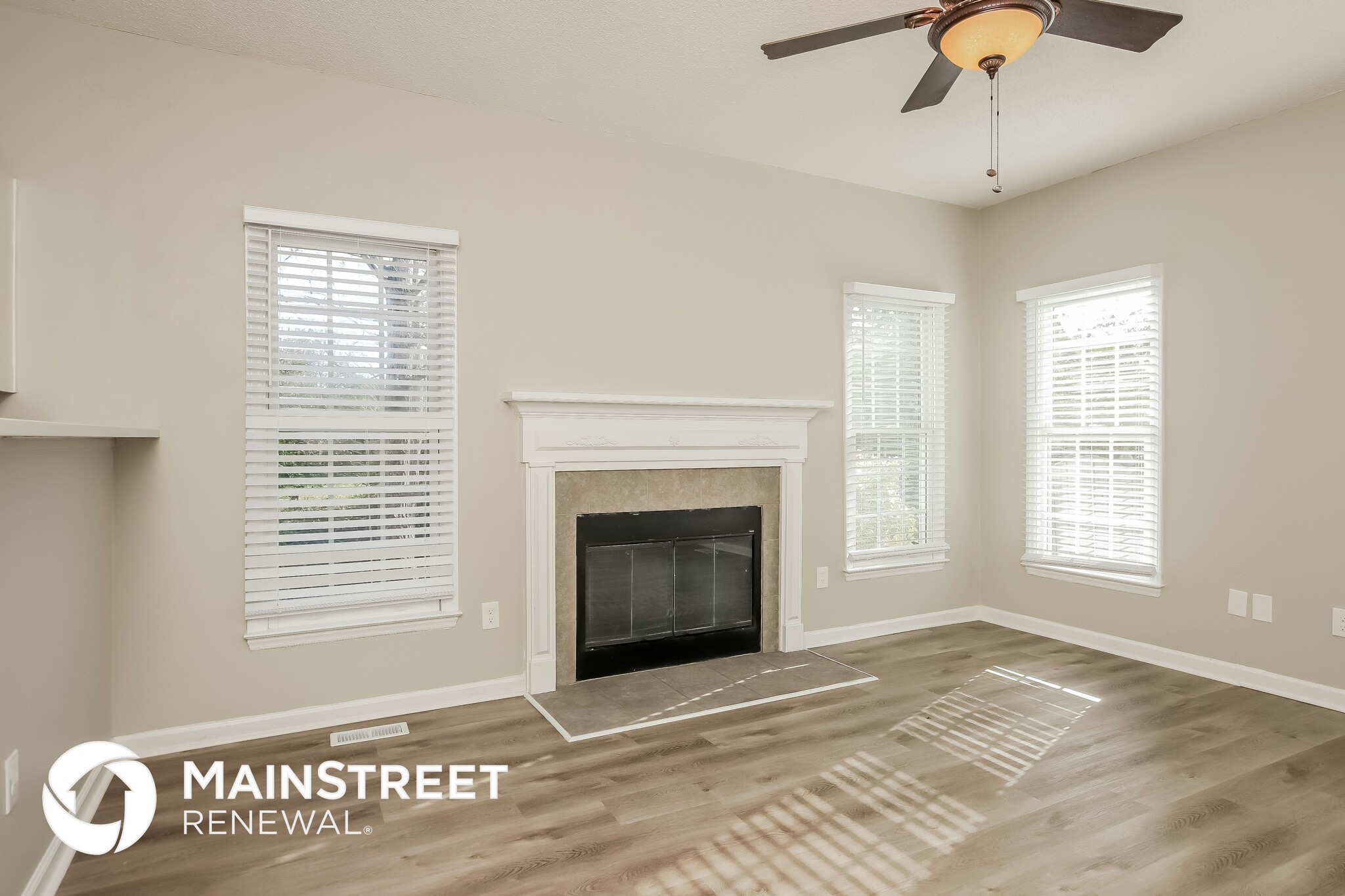 Building Photo - 816 Falling Wind Ct