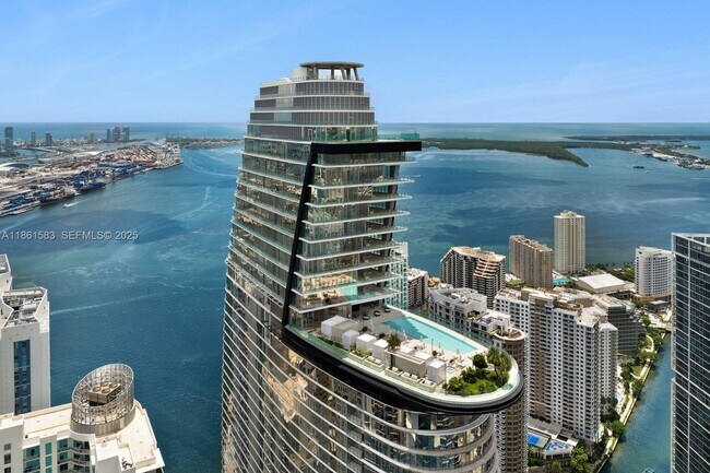 Building Photo - 300 Biscayne Blvd Way