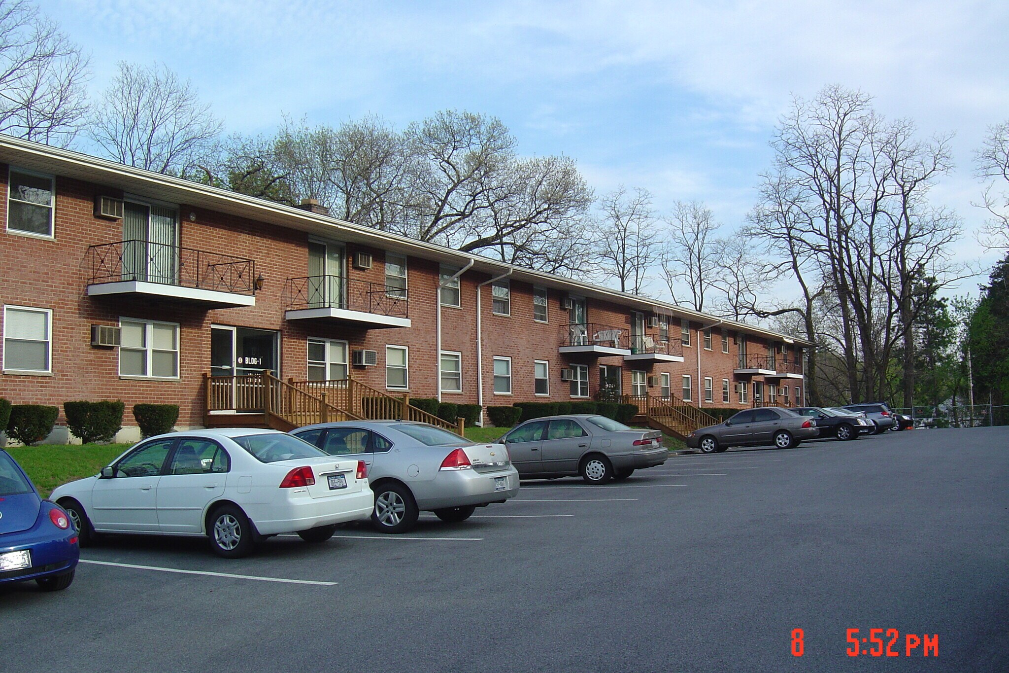 Building Photo - 9 Catherine St