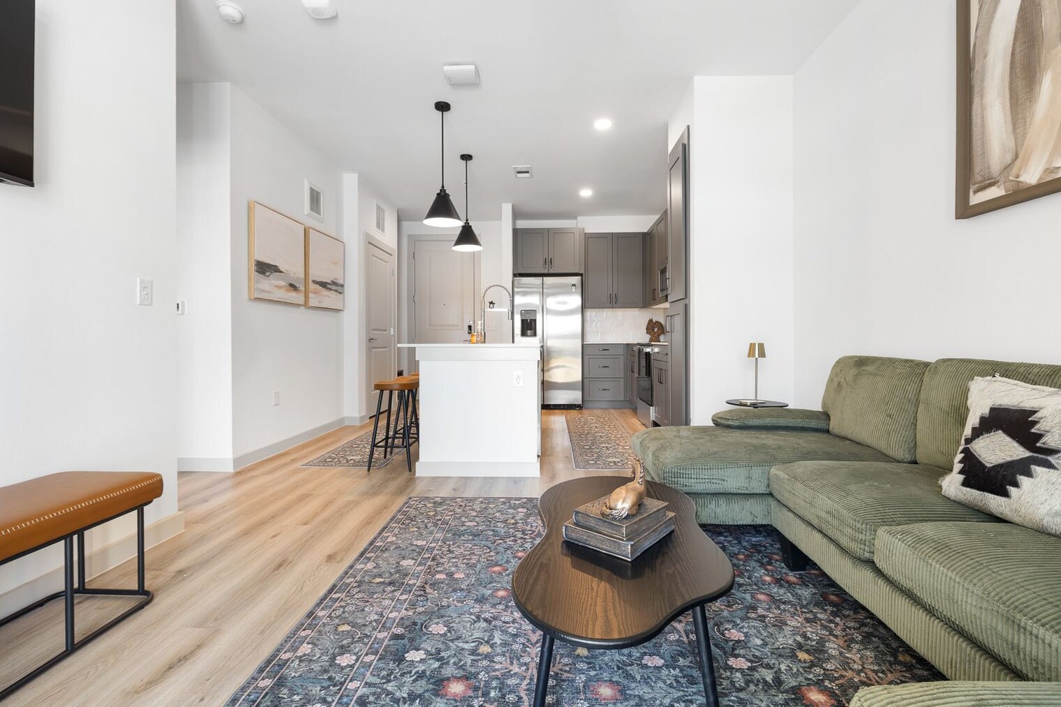 Building Photo - 1301 Leah Ave