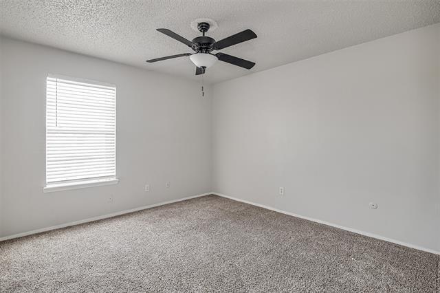 Building Photo - 1403 Courtney Pl