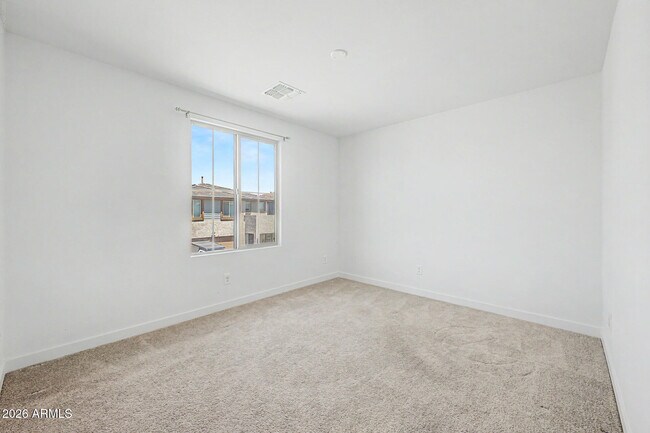 Building Photo - 3361 S 179th Dr