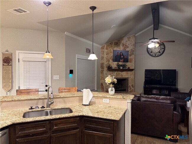 Building Photo - 8205 Salt Mill Hollow Dr