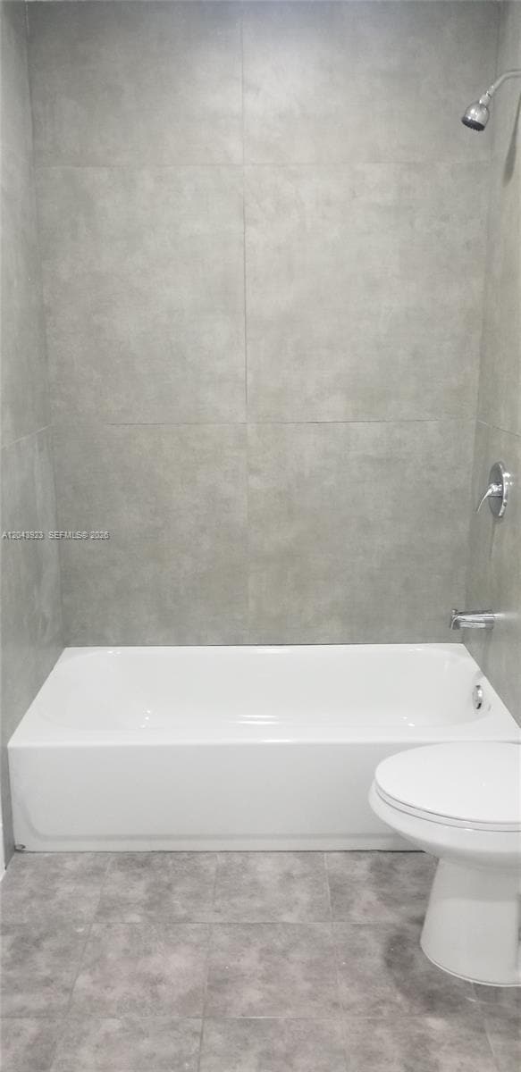 Building Photo - 2244 SW 81st Ave