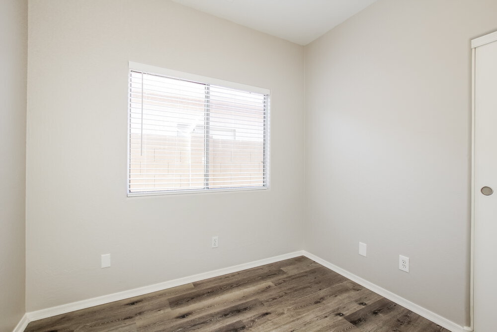 Building Photo - 8413 W Sonora St