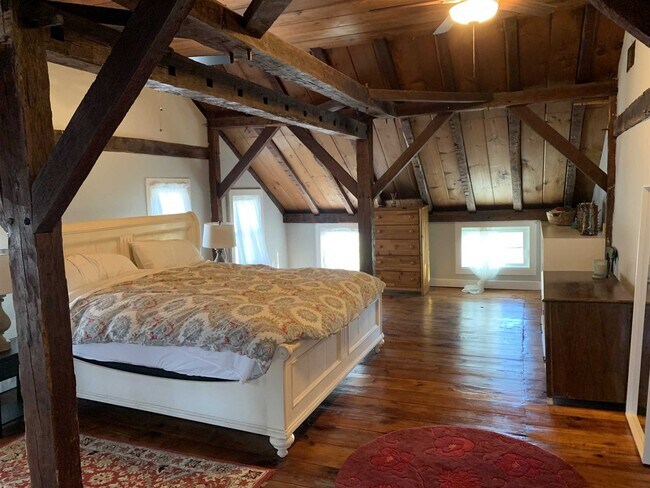 Building Photo - 63 Green Haven Rd