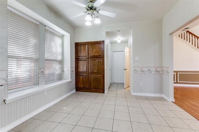 Building Photo - 1543 Knollview Ln