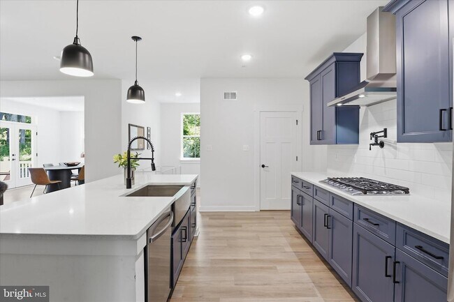 Building Photo - 15717 Tierra Dr