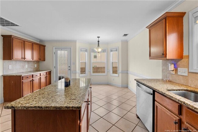 Building Photo - 1659 Rock Creek Ln