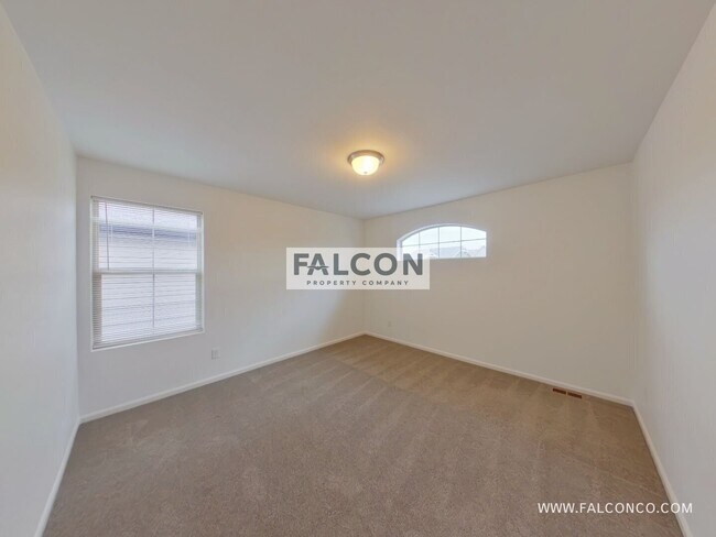Building Photo - 8345 Longleaf Ln