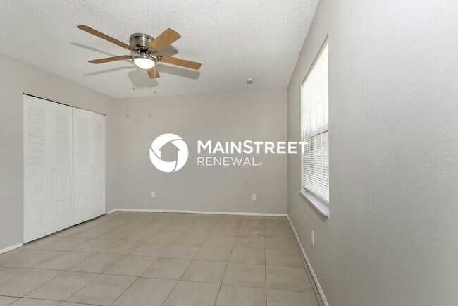 Building Photo - 3 Bedroom Pet-Friendly Home in Port St Luc...