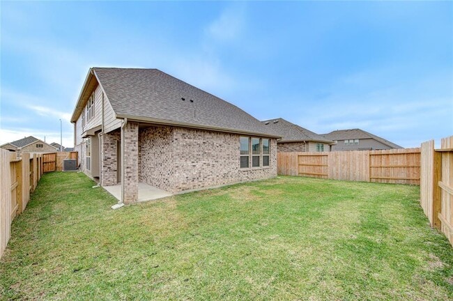 Building Photo - 821 Laguna Grn Ln