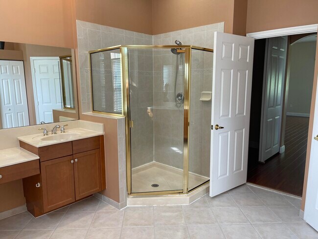 Building Photo - 9828 Stover Way