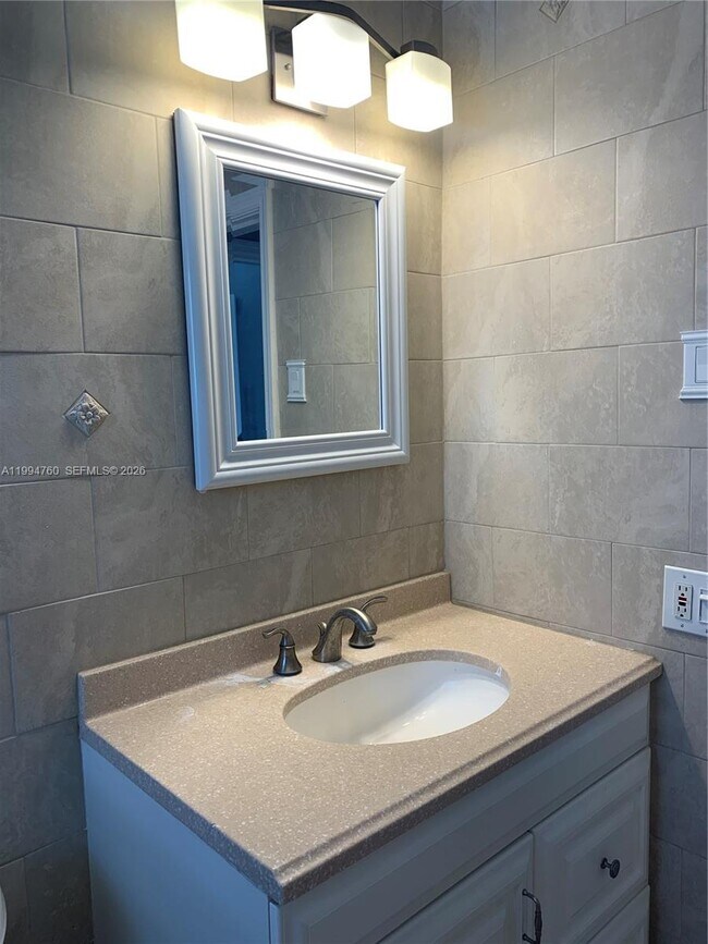 Building Photo - 1100 Atlantic Shores Blvd