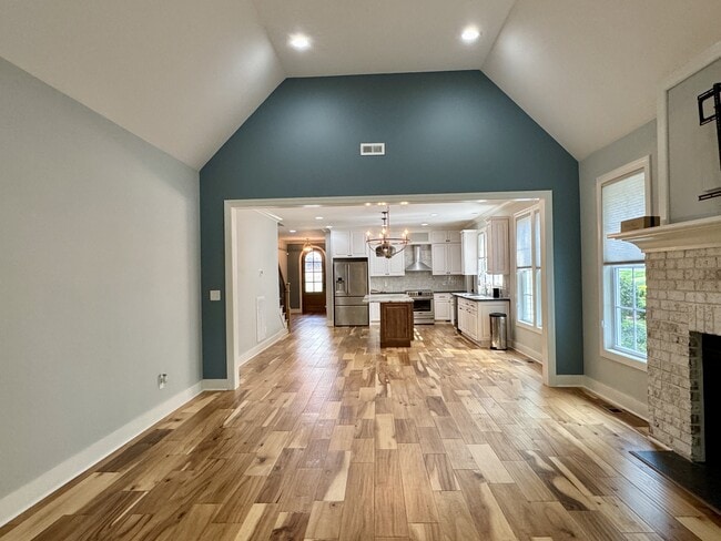 Building Photo - 243 Chuniloti Way