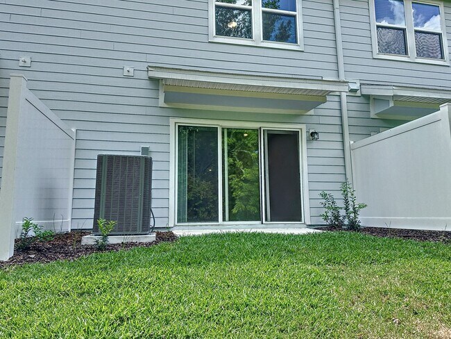 Building Photo - 4621 Sparkling Shell Ave