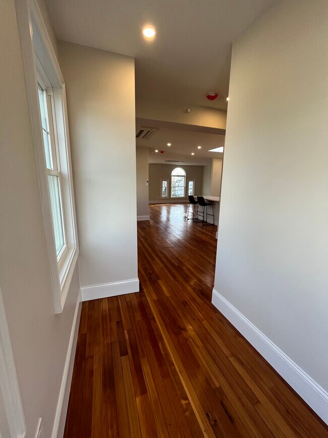 Building Photo - 153 Atlantic Ave