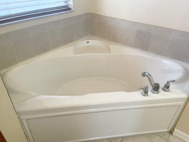 Building Photo - 9114 Oak Pride Ct