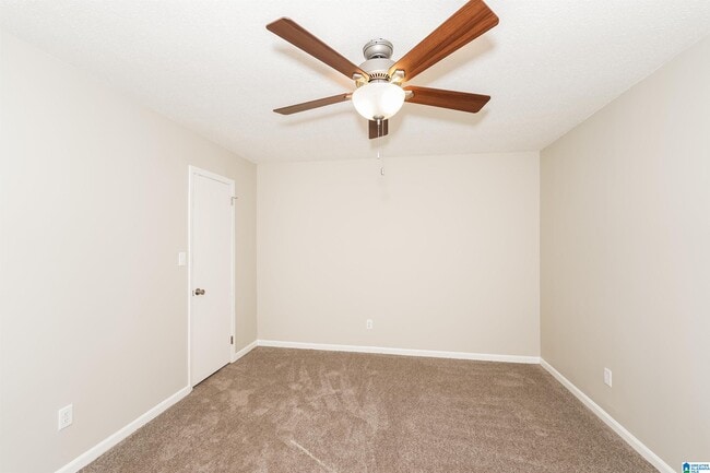 Building Photo - 2573 Gaylon St