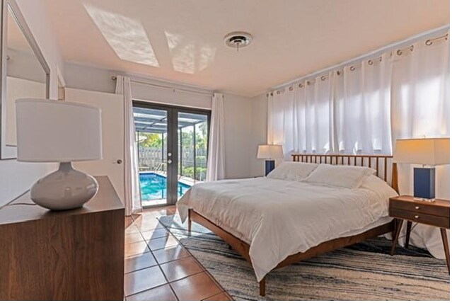 Building Photo - 1311 SW 56th Ave