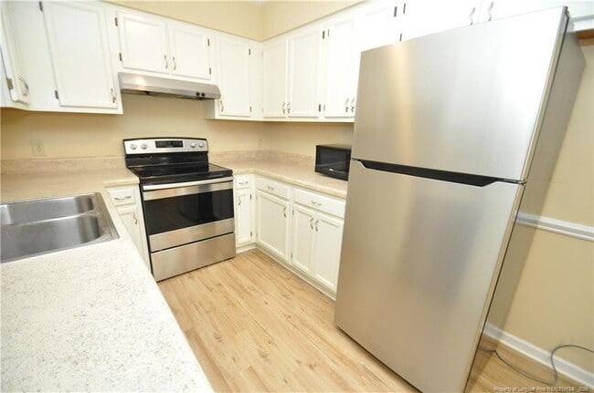 Building Photo - 1004 Oak Lake Ct