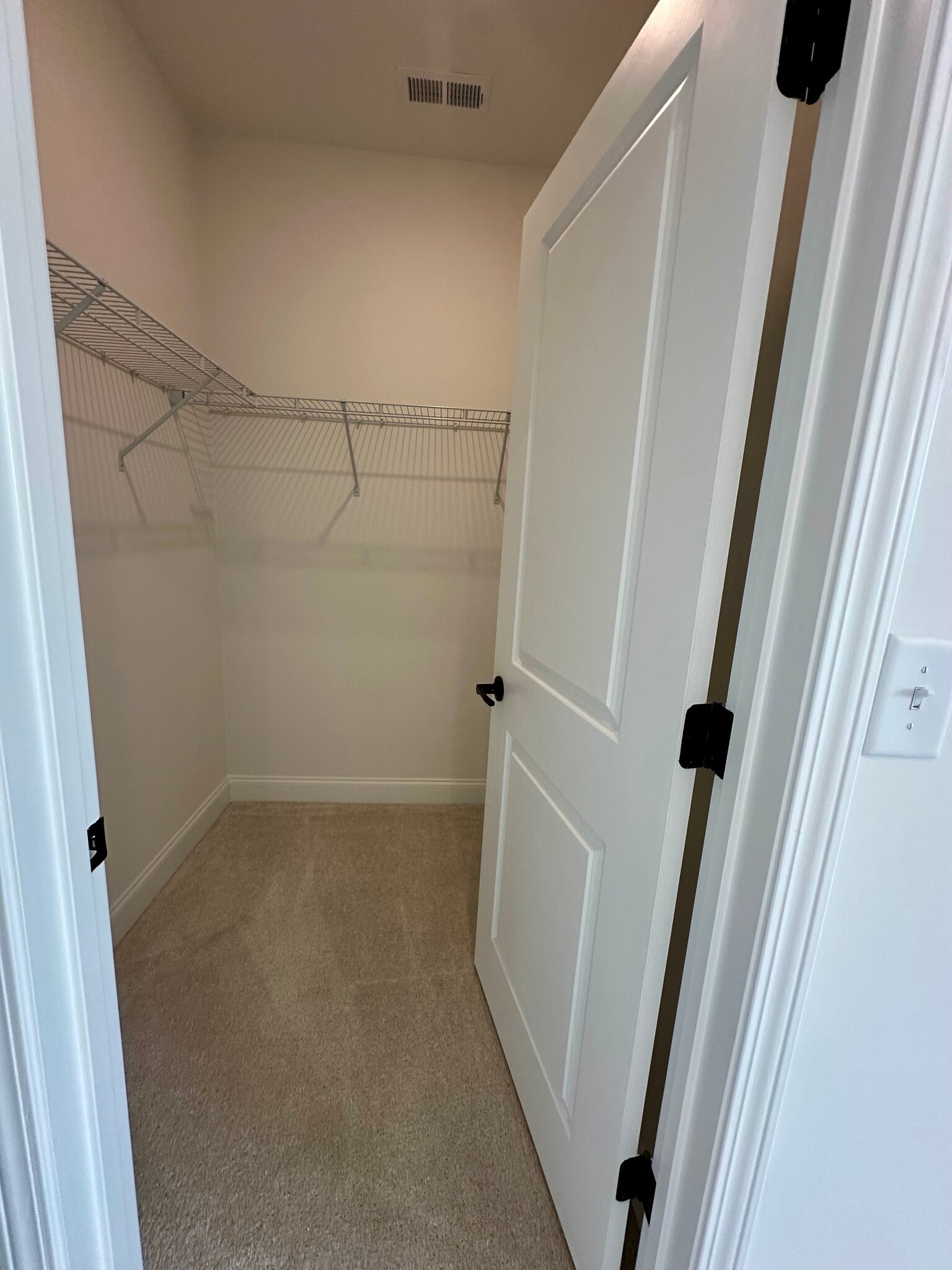 Primary Closet - 3232 Drift St