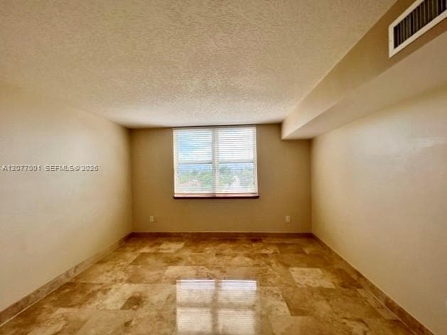 Building Photo - 1555 N Treasure Dr