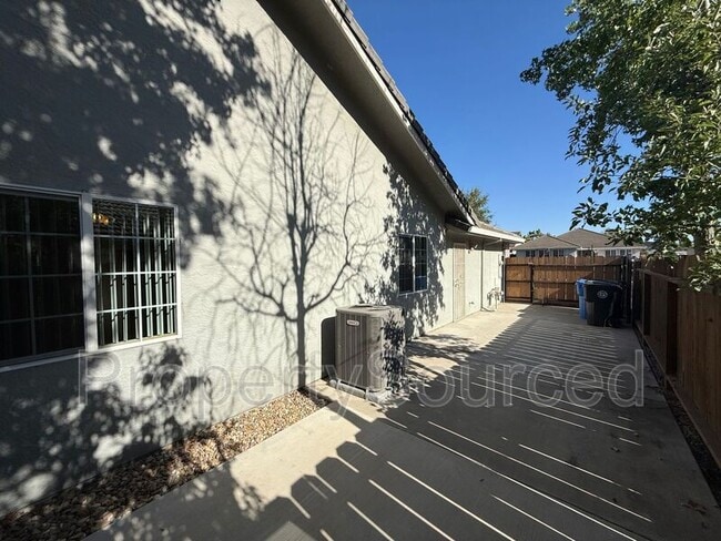 Building Photo - 1769 Nehemiah Dr