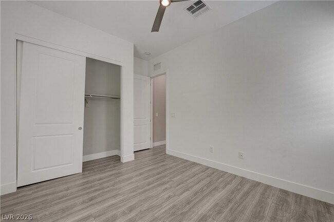 Building Photo - 6020 Langreo Ln