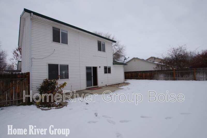Building Photo - 6521 W Parapet Dr