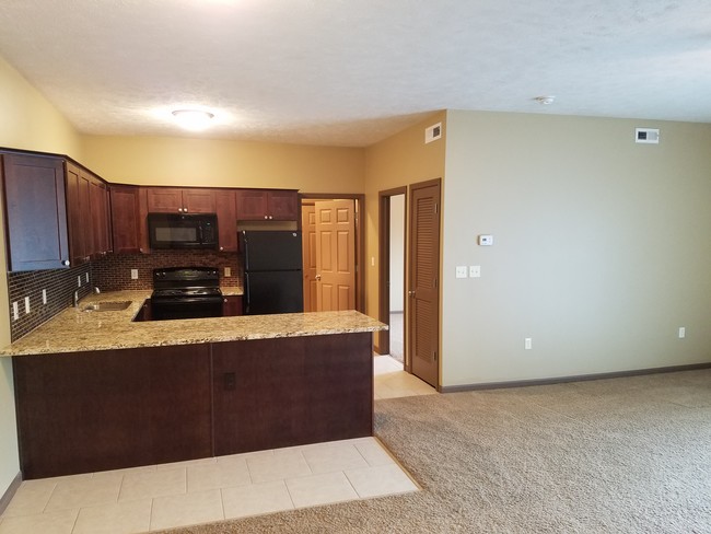 Primary Photo - Southwood Village Apartments