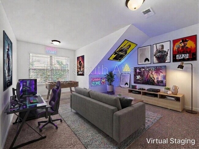 Building Photo - 305 Legends Dr