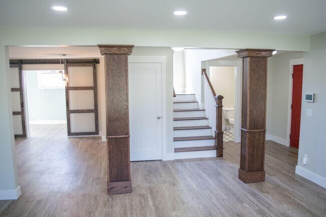 Building Photo - 209 Buffalo St