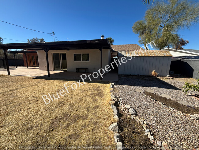 Building Photo - Charming 3 Bedroom and 2 Bath Home