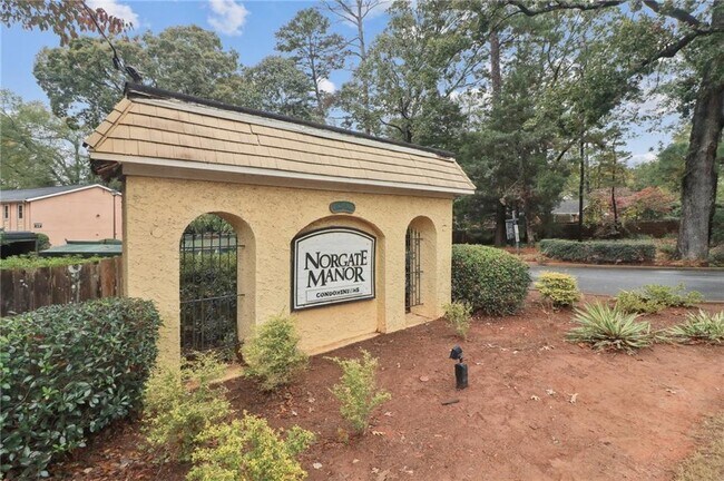 Building Photo - 2398 Lawrenceville Hwy