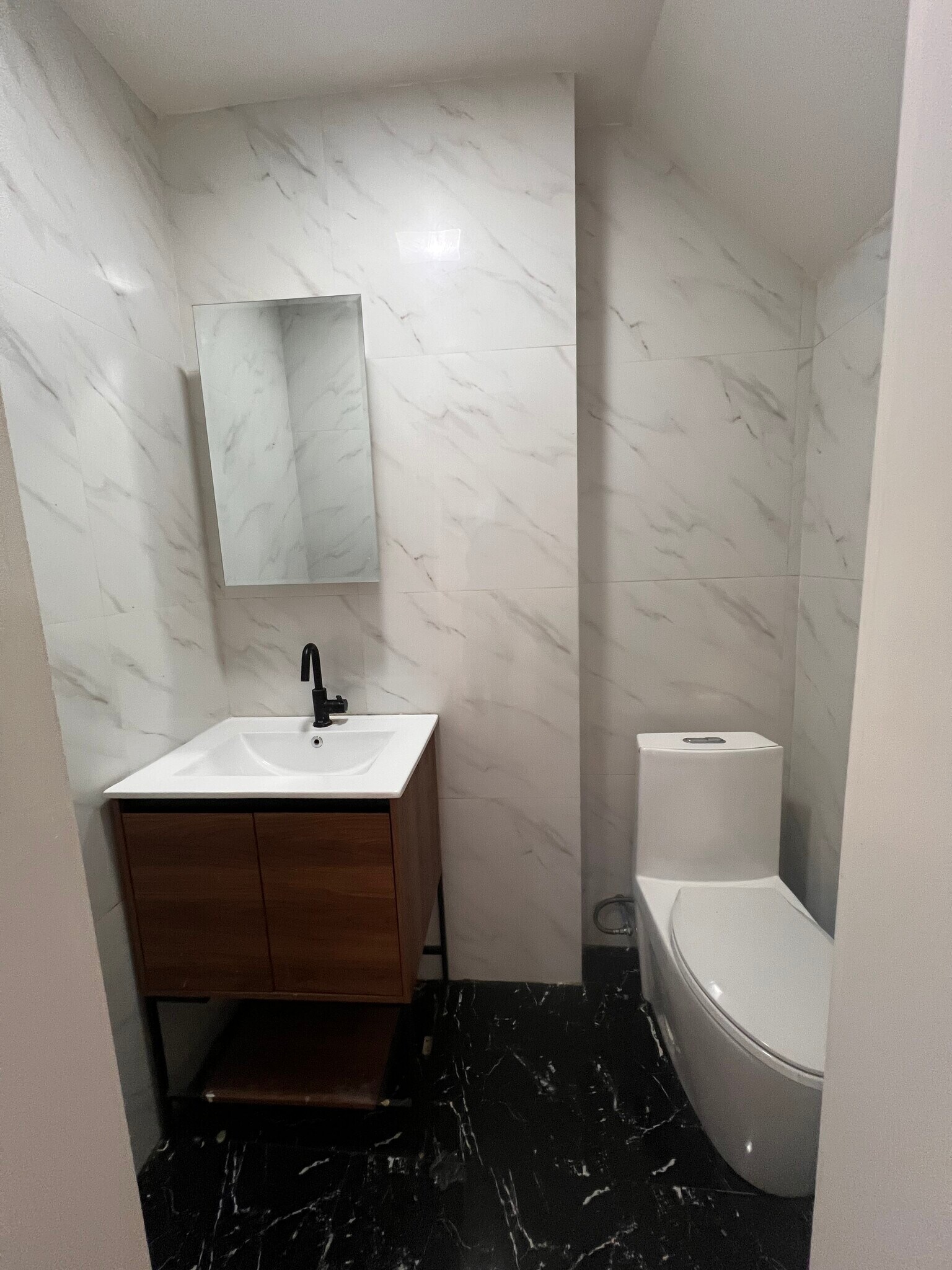 Building Photo - 182 Ocean Ave