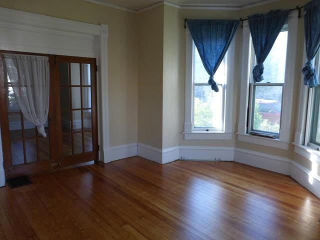 Building Photo - 40 E Ellsworth Ave