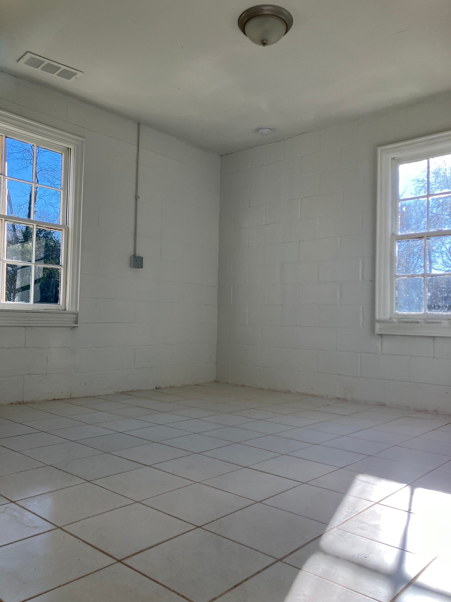 Building Photo - 6152 Jackson Hwy SW