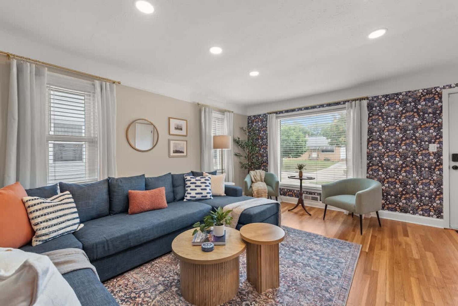 Building Photo - 6536 Lawnwood Ave