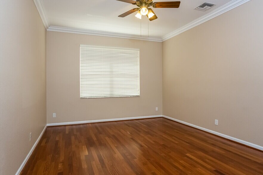 Building Photo - 5293 Sancerre Cir