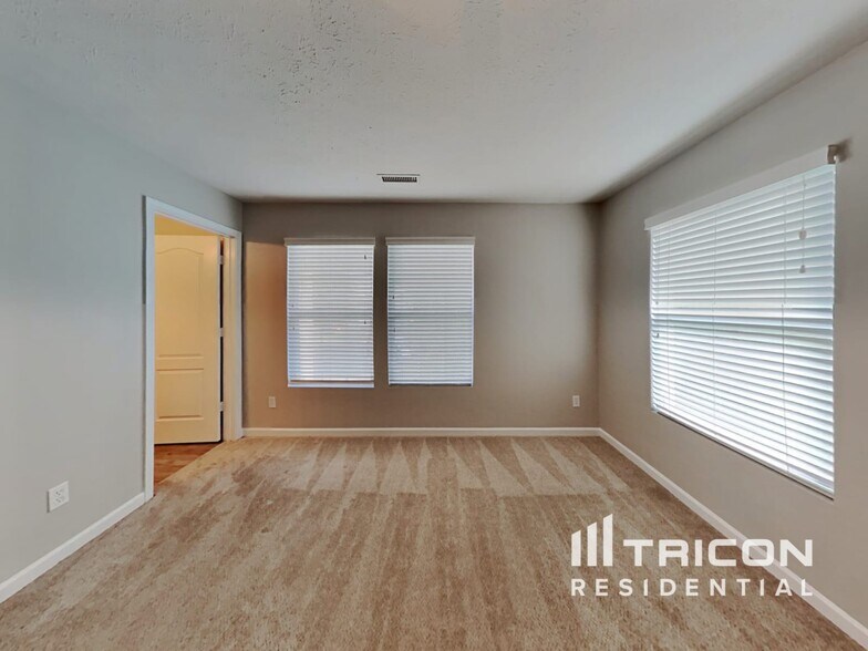 Building Photo - 3430 Catskill Ct