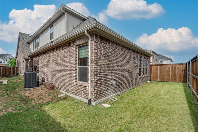 Building Photo - 4545 El Paso Dr
