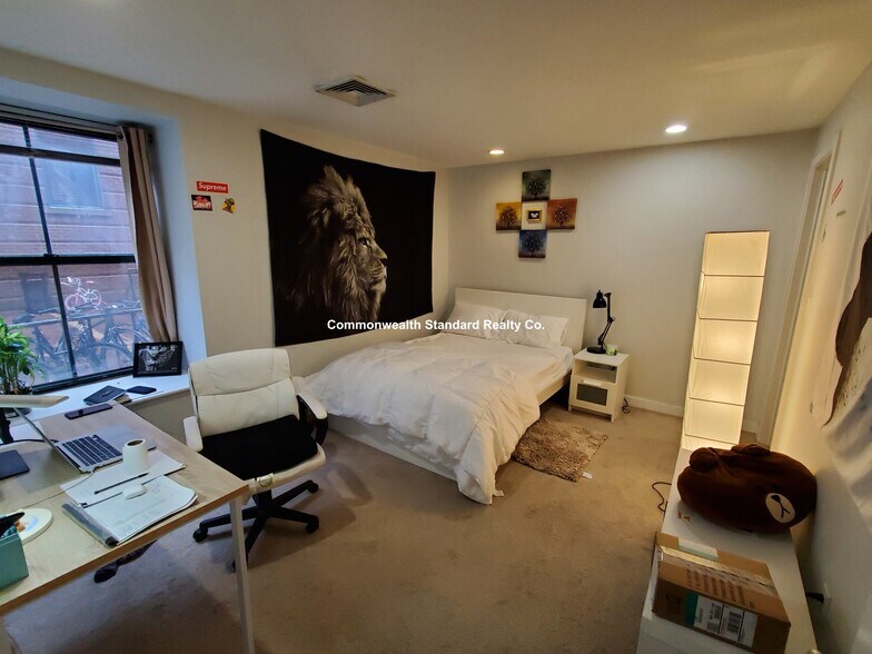 Building Photo - 1661-1663 Washington St. Unit 102
