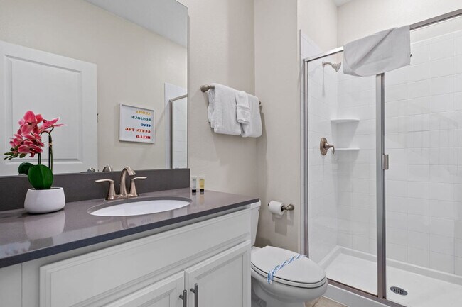 Building Photo - 1216 Challenge Dr