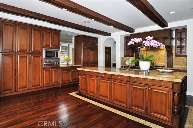 Building Photo - 23 Praire Grass