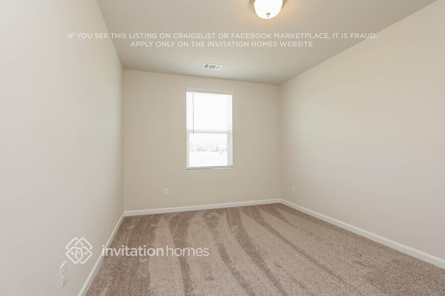 Building Photo - 127 Fister Dr
