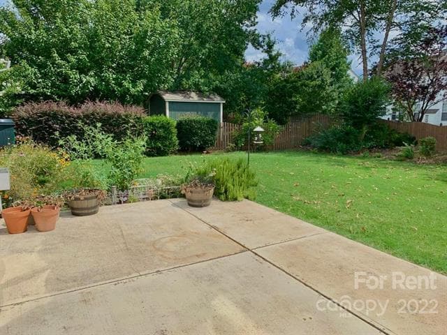 Building Photo - 2530 Stirrup Ridge Ln