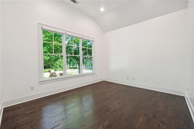 Building Photo - 1330 Atherton Park